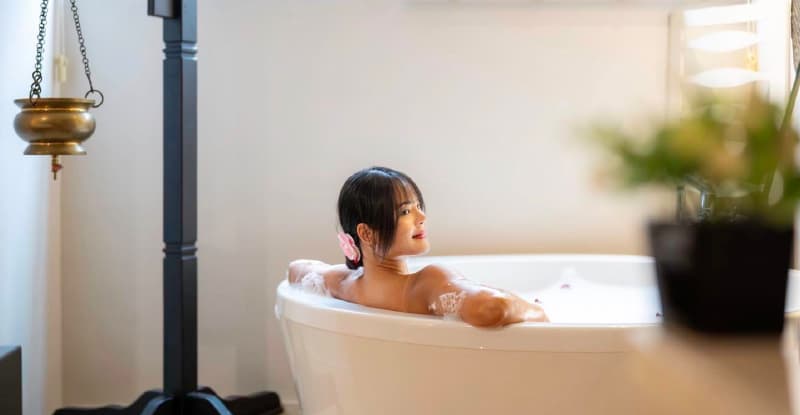 Aromatherapy Massage for Pain Relief